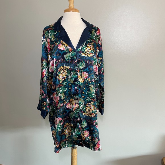 Vintage Victoria's Secret Gold Label Silky Oversized Sleep Shirt M - Picture 1 of 12